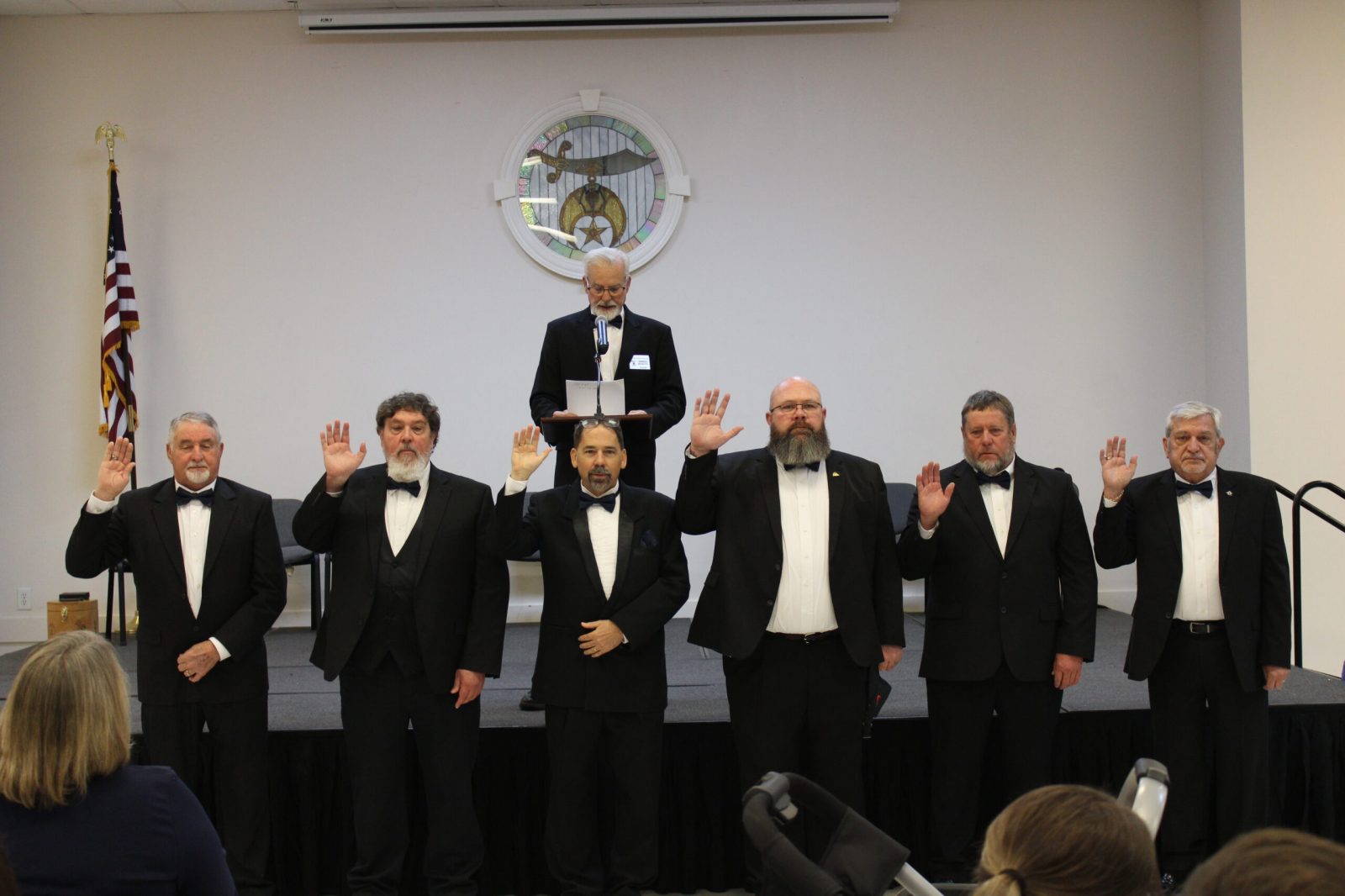 2026 Divan taking the oath of office